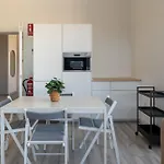 Xpce Urban 19 Skyline-parking Free
